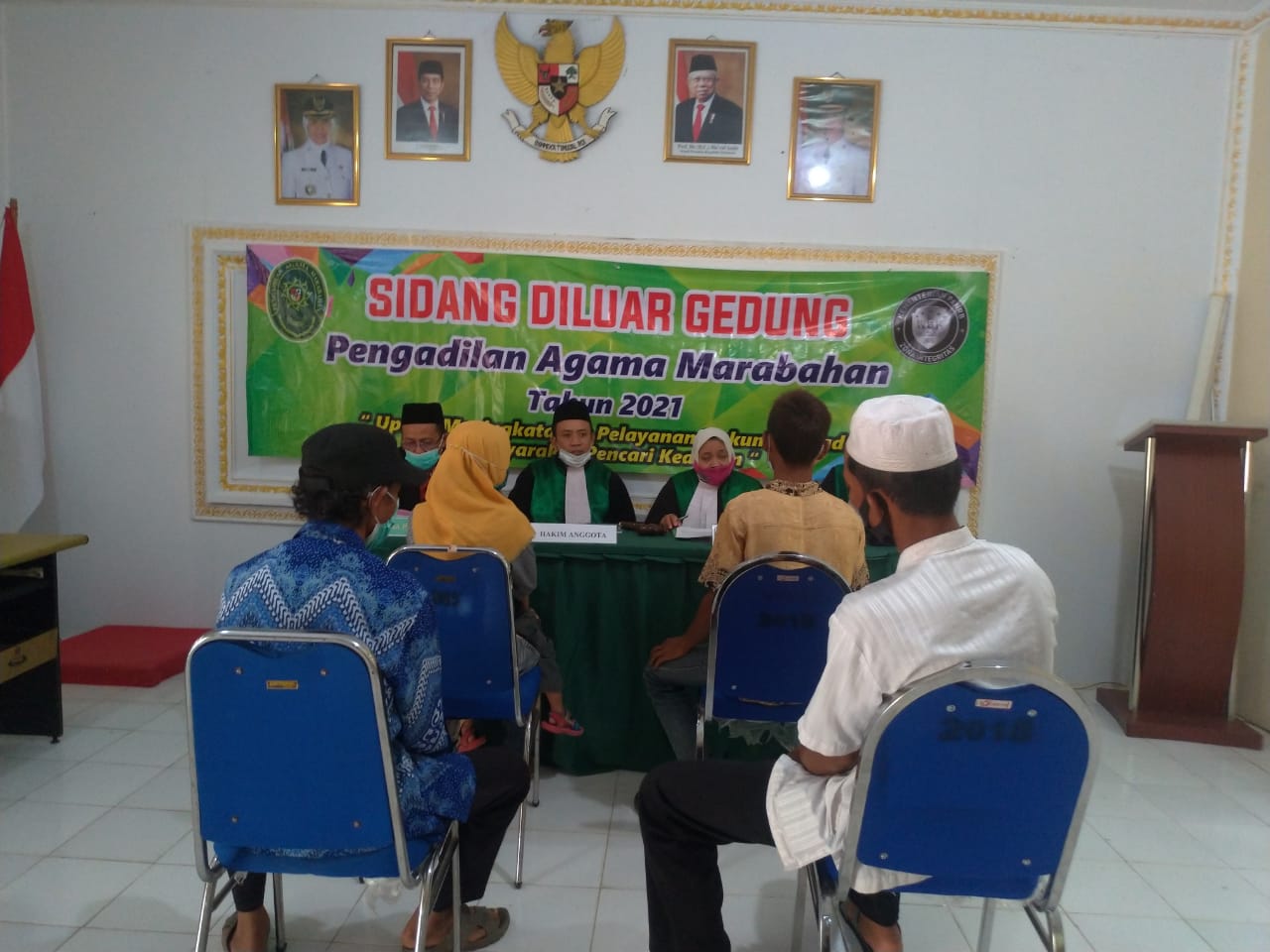 sidang diluar gedung